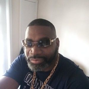 Meet your Posher, Leland